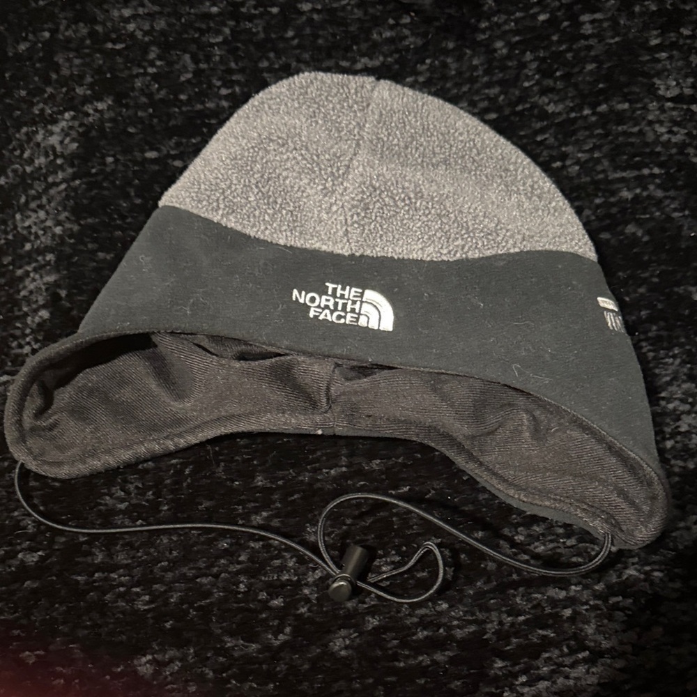 The North Face Men's Black and Gray Hat - Picture 2 of 6